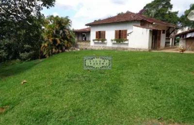 Casa com 3 quartos à venda na estrada abelardo da cunha, iucas, teresópolis, 200 m2 por r$ 1.400.000