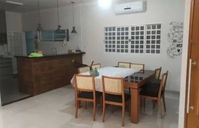 Casa com 3 quartos à venda na Avenida Professora Dina Rizzi, Parque Residencial Cândido Portinari, Ribeirão Preto