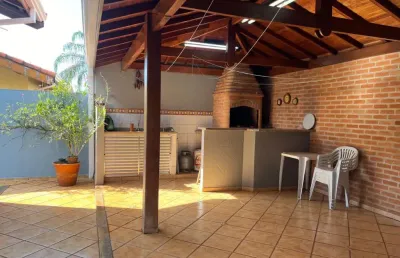 Casa em condomínio fechado com 3 quartos à venda na Rua Arlindo Rivoiro, Recreio das Acácias, Ribeirão Preto