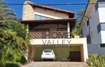 Belíssima casa com 4  suítes , para venda, no condomínio green boulevard, valinhos,