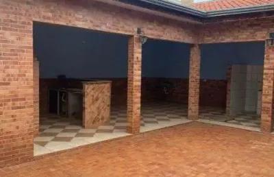 Venda casa bairro parque atalaia ( bem localizada próximo posto de saúde)
