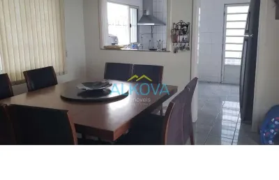 Casa com 3 quartos à venda na Rua Armando de Castro, Vila Canevari, Cruzeiro