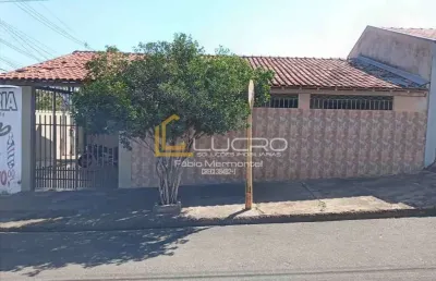 Casa para venda com 130 m² e 3 quartos em jardim vitória, bauru - sp