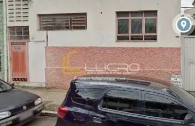Casa com 3 quartos à venda no Centro, Bauru 