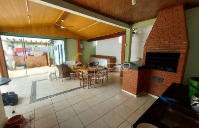 Casa para venda com 300 m² e 3 quartos em jardim cruzeiro do sul, bauru - sp