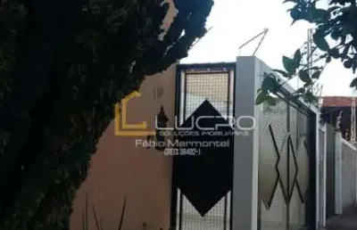 Casa para venda  jardim europa com 04 quartos e 02 suítes.