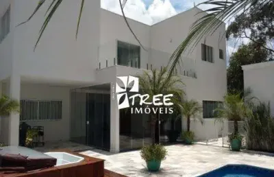 Venda casa no condomínio arujazinho i ii iii com a/t1000m² a/c 614m² distribuídos em 6 suítes com carpete belileau creme. consulte-nos.