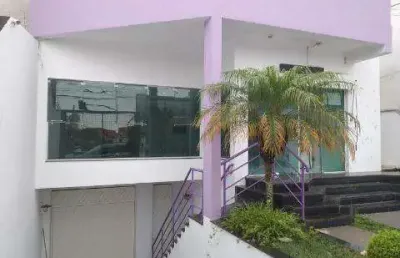 Venda de salão comercial no alto do ipiranga, em mogi das cruzes, aréa de 376m², garagem coberta e quintal com churrasqueira. consulte-nos.