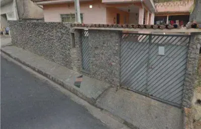 Venda de casa térrea na vila pilar, em arujá/sp, 164m² com 2 quartos, sala, cozinha, possibilidade de área gourmet e garagem p/ 5 autos. consulte-nos.