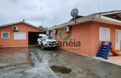 Casa com 4 dormitórios (2 suítes) mobiliada e equipada no porto cubatão - cananéia/sp