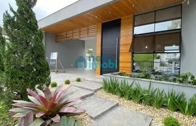 Casa nova com 3 dormitórios em pedra branca, palhoça sc