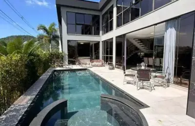 Ótima sasa em condomínio fechado com 3 dormitórios, 348 m² - venda por r$ 4.500.000,00 ou aluguel por r$ 27.000,00/mês - camboriú - sc