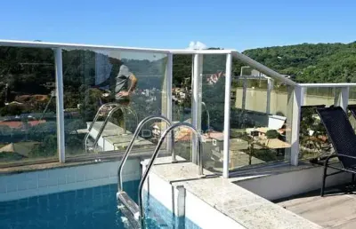 Mobiliada de alto padrão com piscina privativa 190m² 4 suítes - cabeçudas, itajaí - sc