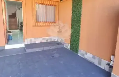 Casa com 3 quartos para alugar no jardim do trevo, atibaia , 98 m2 por r$ 2.000