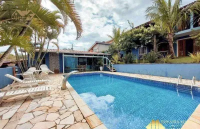 Linda chácara com 4 dormitórios, piscina, 2 áreas gourmet, semi mobiliada e pomar - condomínio vale do atibaia i - piracaia/sp