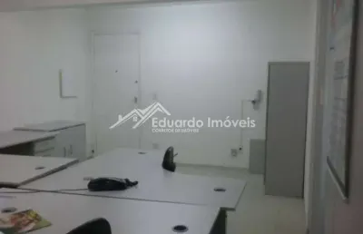 Sala comercial 47m². centro de santo andré. ao lado do terminal de ônibus e estacão.