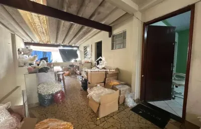 Casa (casa padrão) para venda, 3 dorm(s), 2 vaga(s), 144 m²