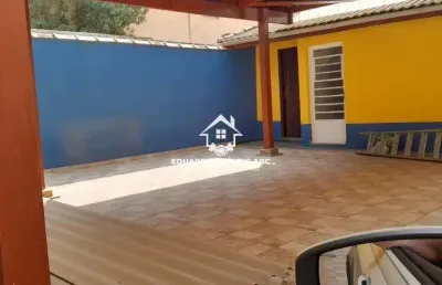Casa (casa padrão) para locação, 3 dorm(s), 8 vaga(s), 130 m²