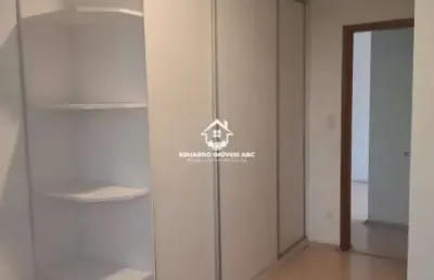 2 dormitórios. semi mobiliado. bairro vila alpina - sto andré. próx ao centro. ótima localização