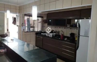 Ref 11268- casa planejada. 2 dormitórios. ótima localização- praia grande