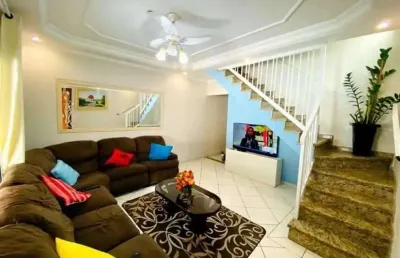 Sobrado com 4 dormitórios à venda, 163 m² por r$ 765.000,00 - ocian - praia grande/sp