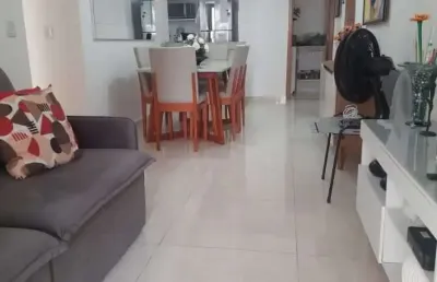 Apartamento com 2 quartos, vila guilhermina, praia grande - r$ 715 mil, cod: 8099