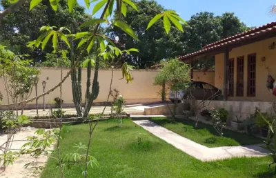 Casa para vender com 03 quartos 01 suítes  em esmeraldas