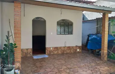 Casa para vender com 02 quartos no bairro praia em contagem