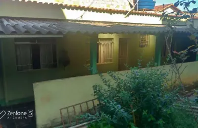 Casa para vender com 03 quartos 01 suítes no bairro novo riacho em contagem