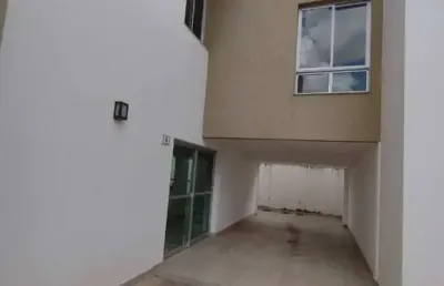 Casa para vender com 04 quartos e 02 suítes no bairro centro em contagem