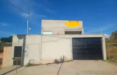 Casa para vender no bairro melo viana em esmeraldas