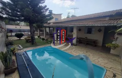 Casa com piscina para vender com 03 quartos no bairro canaan em juatuba