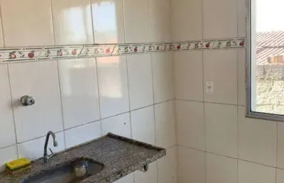 Apartamento para vender com 02 quartos no bairro monte sinai em esmeraldas
