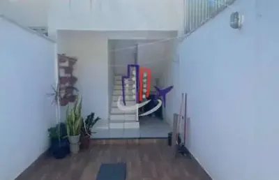 Casa para vender com 03 quartos 01 suítes no bairro senhora das graças em betim