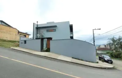 Casa com 2 quartos à venda na rua cidade de hiroshima, 1, santa catarina, joinville, 105 m2 por r$ 690.000