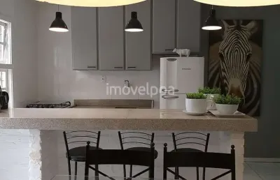 Casa com 2 quartos à venda na rua liberdade, 529, rio branco, porto alegre por r$ 755.000
