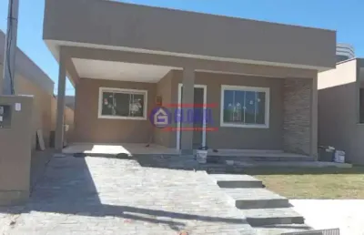 Casa em condomínio fechado com 3 quartos à venda na estrada do pindobas, pindobas, maricá, 108 m2 por r$ 450.000