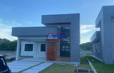 Casa em condomínio fechado com 3 quartos à venda na rua joão da cunha abreu, são josé do imbassaí, maricá, 117 m2 por r$ 550.000