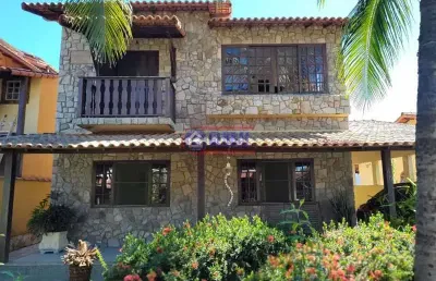 Casa em condomínio fechado com 4 quartos à venda na rua antônio vieira sobrinho, centro, maricá, 250 m2 por r$ 1.190.000