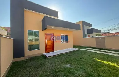 Casa com 2 quartos à venda na rua victor frederico kastrup, cordeirinho, maricá, 71 m2 por r$ 420.000