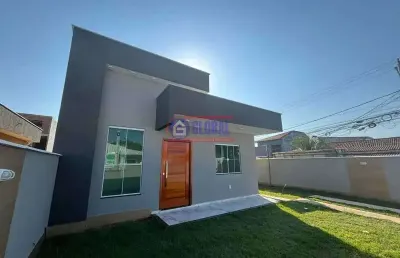 Casa com 2 quartos à venda na rua victor frederico kastrup, cordeirinho, maricá, 71 m2 por r$ 420.000