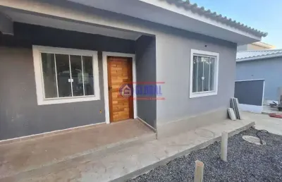 Casa com 2 quartos à venda na estrada catumbi, cajueiros (itaipuaçu), maricá, 65 m2 por r$ 300.000