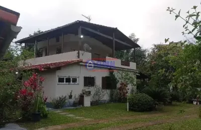 Casa com 3 quartos à venda na rua josé leôncio de oliveira, vale da figueira (ponta negra), maricá, 200 m2 por r$ 575.000