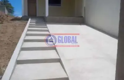 Casa com 2 quartos à venda na rua cento e três, cordeirinho, maricá, 84 m2 por r$ 370.000