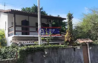 Casa com 3 quartos à venda na rua domício da gama, araçatiba, maricá, 159 m2 por r$ 750.000