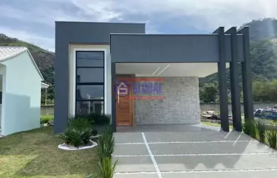 Casa em condomínio fechado com 3 quartos à venda na rua joão da cunha abreu, são josé do imbassaí, maricá, 122 m2 por r$ 650.000