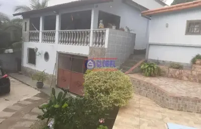 Casa com 4 quartos à venda na rua colômbia, jacaroá, maricá, 190 m2 por r$ 430.000