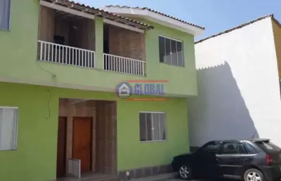 Casa em condomínio fechado com 2 quartos à venda na rua das orquídeas, parque nanci, maricá, 76 m2 por r$ 260.000