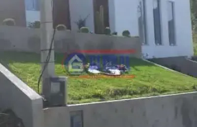 Casa em condomínio fechado com 3 quartos à venda na rua oito, cajueiros (itaipuaçu), maricá, 165 m2 por r$ 1.200.000