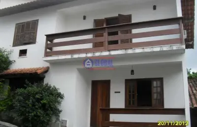 Casa em condomínio fechado com 4 quartos à venda na estrada velha de maricá, maria paula, niterói, 174 m2 por r$ 585.000